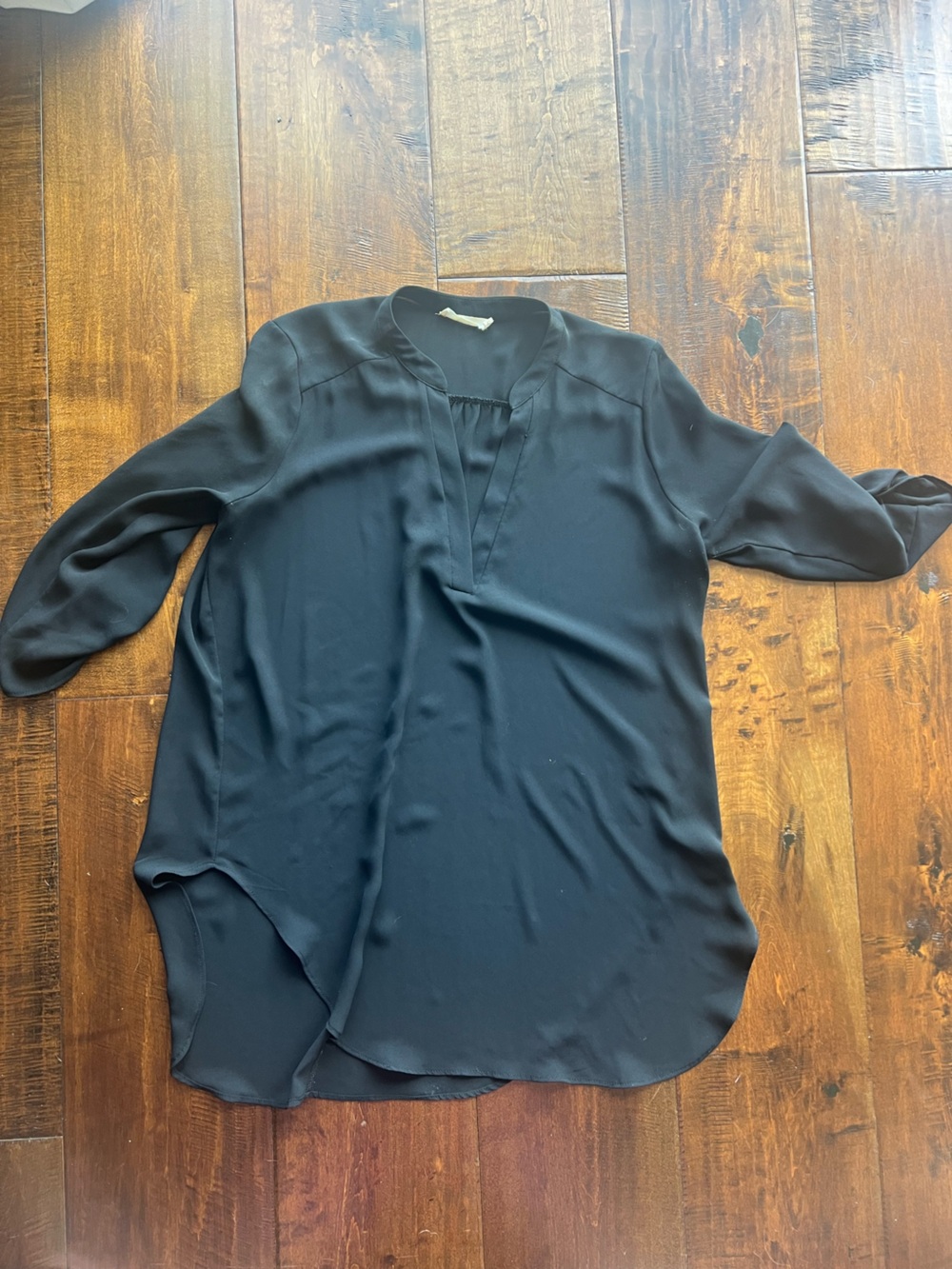 Lush Black V-Neck Tunic Blouse
